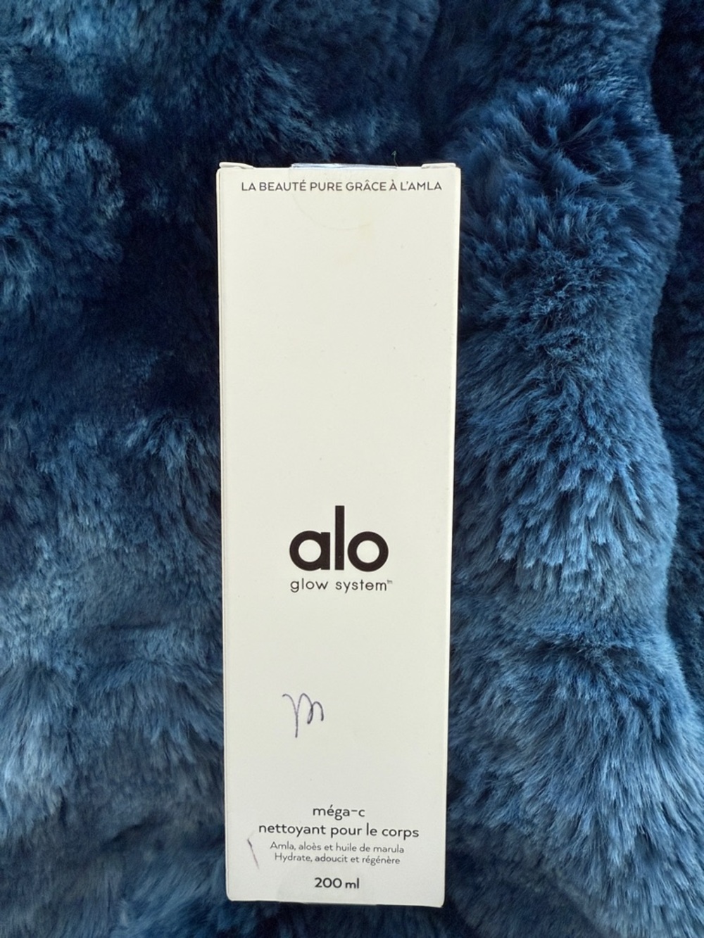 alo Glow System Méga-C Body Cleanser — White Packaging